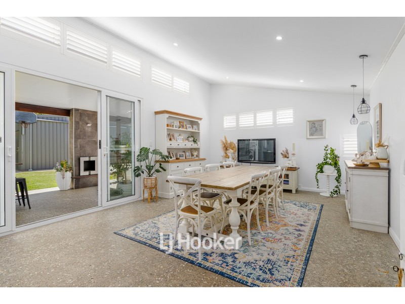 18 Sampson Road, Bunbury WA 6230