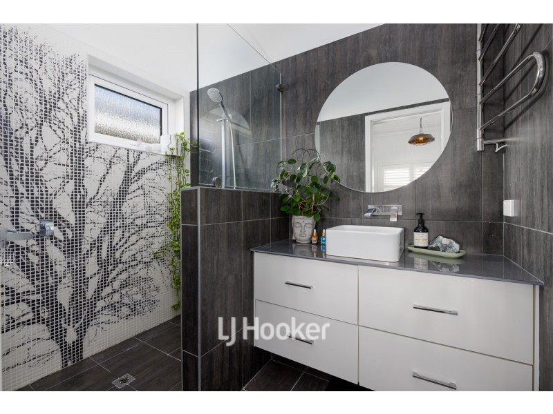 18 Sampson Road, Bunbury WA 6230