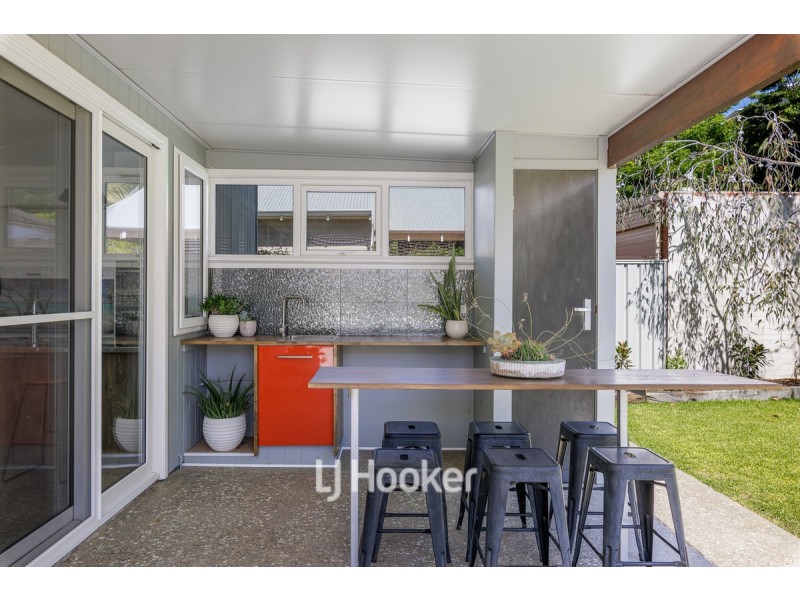 18 Sampson Road, Bunbury WA 6230