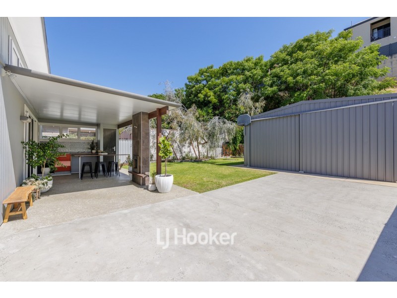 18 Sampson Road, Bunbury WA 6230