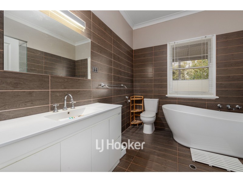 3 Rose Street, Burekup WA 6227