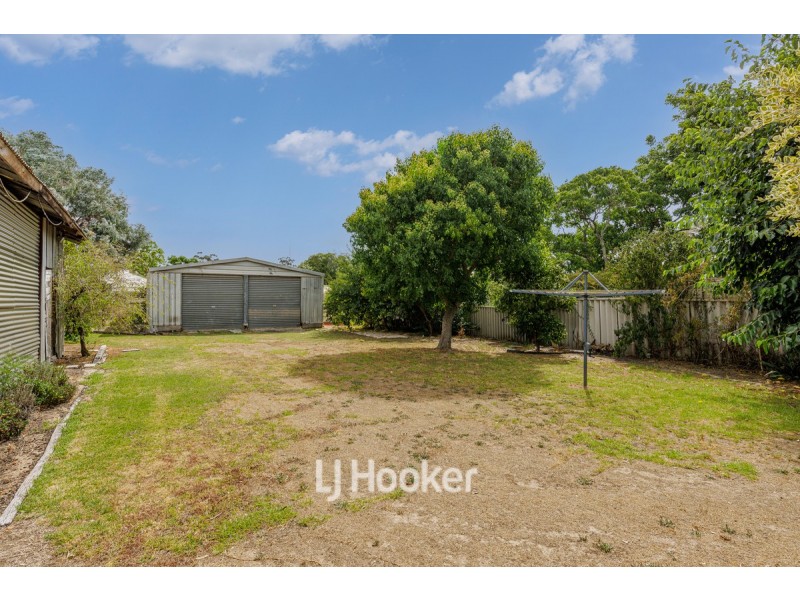 3 Rose Street, Burekup WA 6227