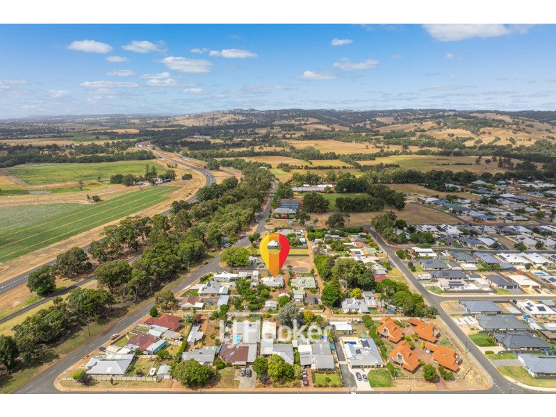 3 Rose Street, Burekup WA 6227