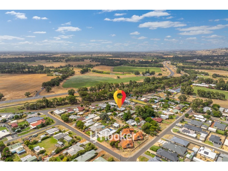 3 Rose Street, Burekup WA 6227