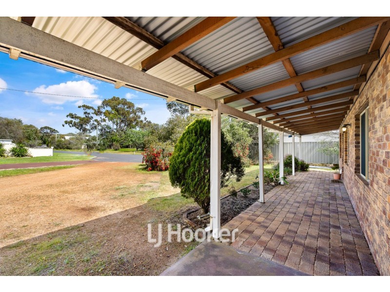 2/10 Crosby Close, Dunsborough WA 6281