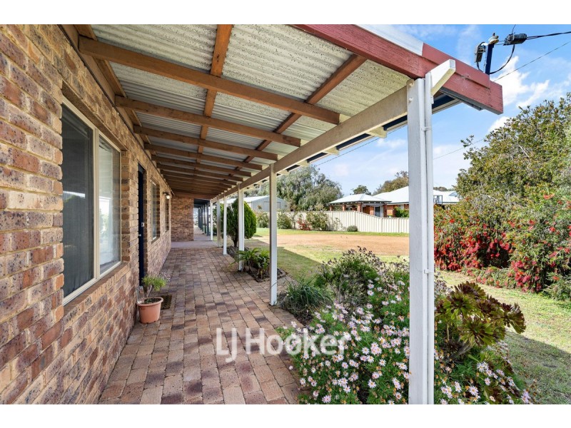 2/10 Crosby Close, Dunsborough WA 6281