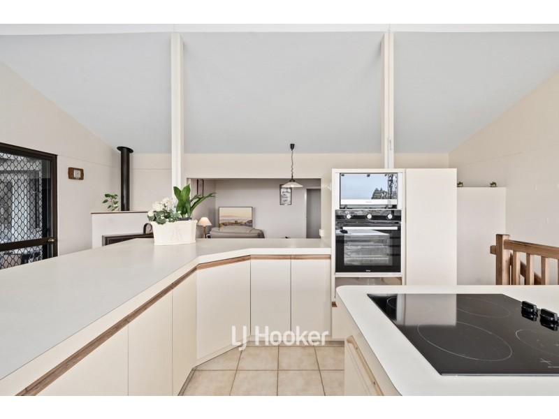 35 Vickery Crescent, South Bunbury WA 6230