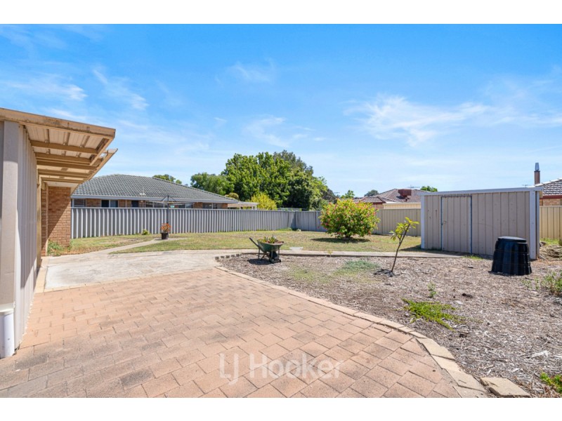 23 Black Swan Drive, West Busselton WA 6280