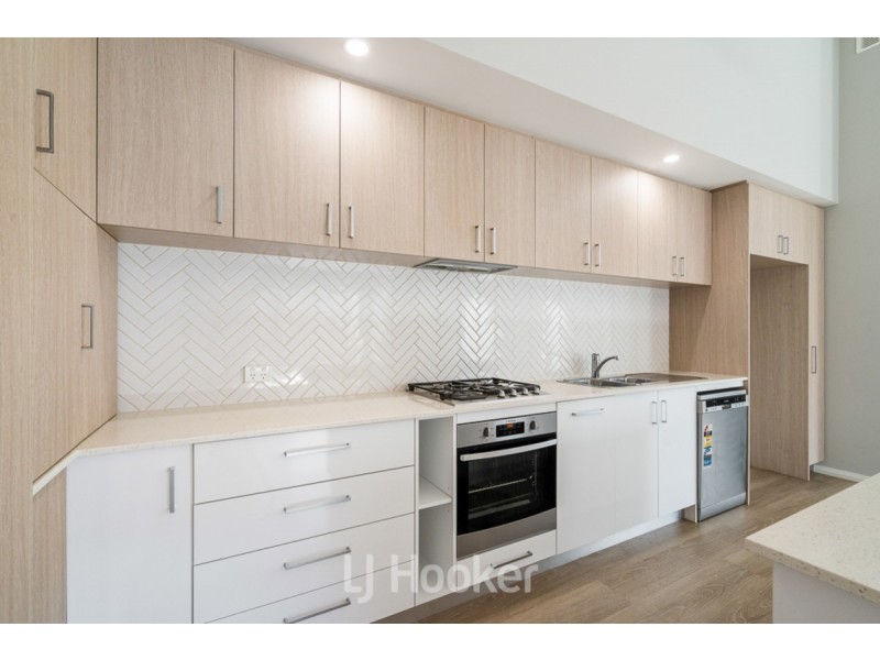 1/19 Ford Road, Geographe WA 6280