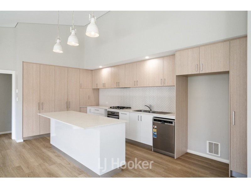 1/19 Ford Road, Geographe WA 6280