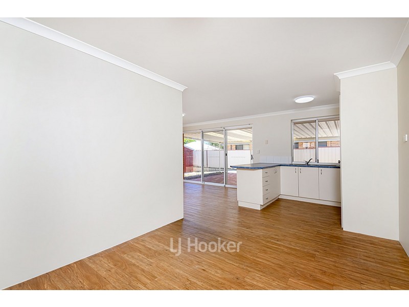 72 Somerville Drive, College Grove WA 6230