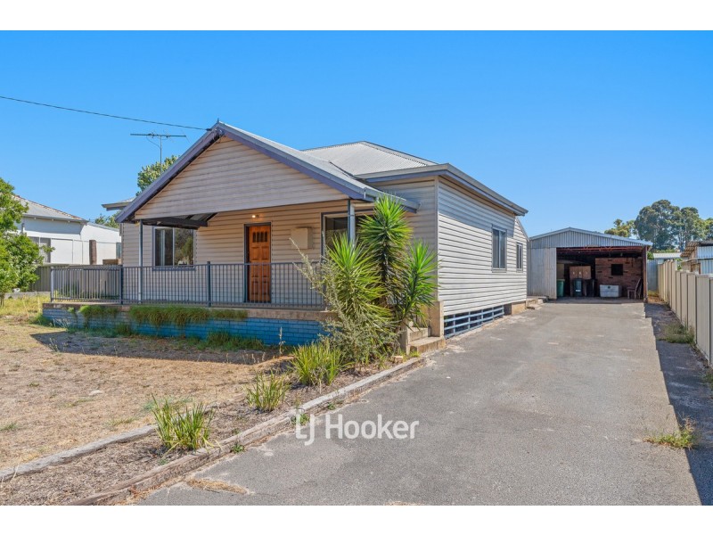 84 Ogden Street, Collie WA 6225