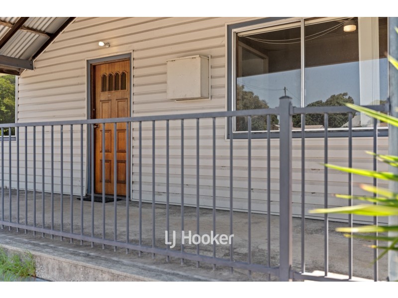 84 Ogden Street, Collie WA 6225