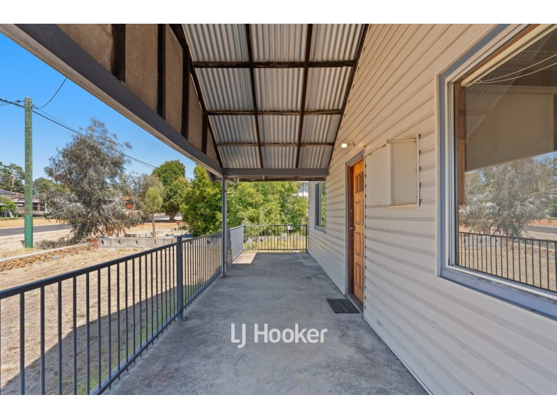 84 Ogden Street, Collie WA 6225