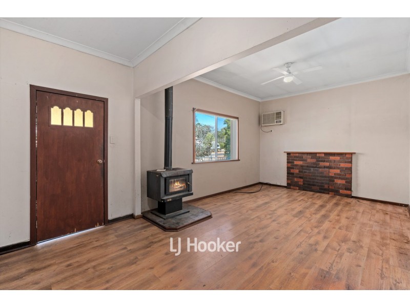 84 Ogden Street, Collie WA 6225