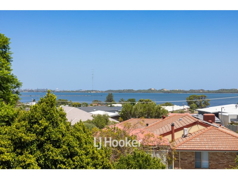 18 Monitor Way, Australind WA 6233