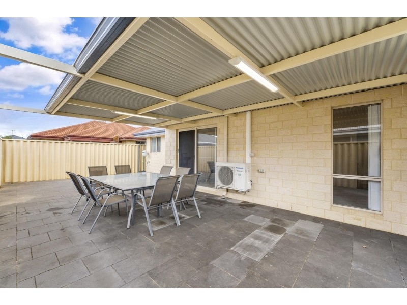 6 Antibes Way, Yalyalup WA 6280