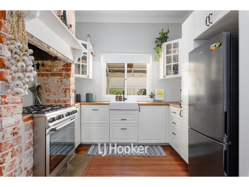 84 Clarke Street, South Bunbury WA 6230