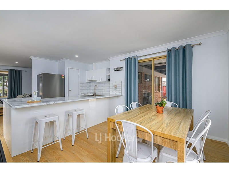 13 Sunburst Grove, Collie WA 6225