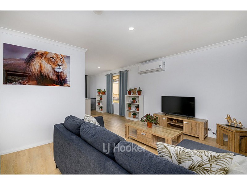 13 Sunburst Grove, Collie WA 6225