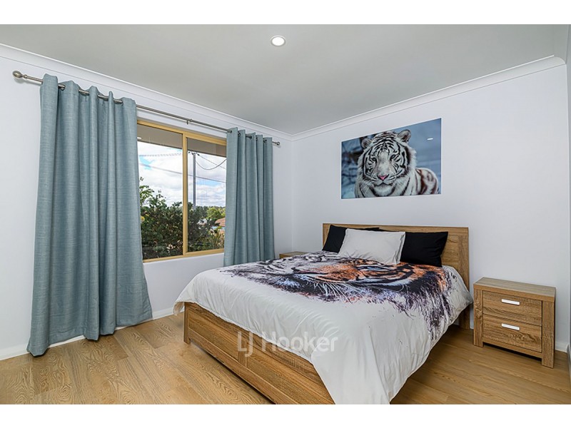 13 Sunburst Grove, Collie WA 6225