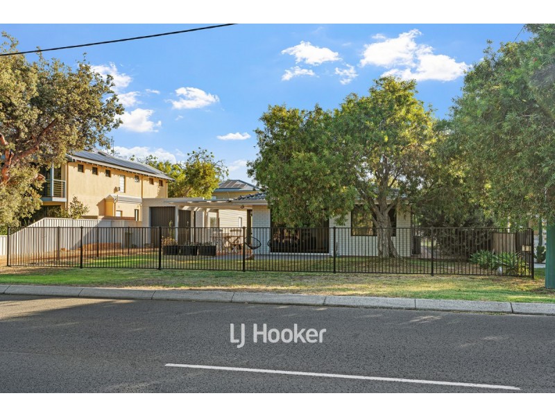 90 Geographe Bay Road, Dunsborough WA 6281