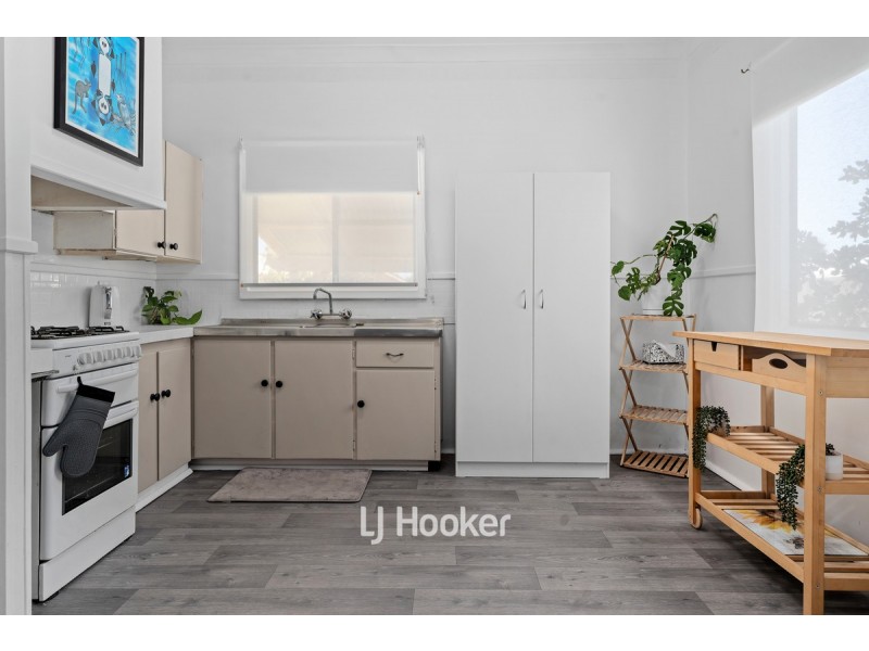 1 Bushell Street, Carey Park WA 6230