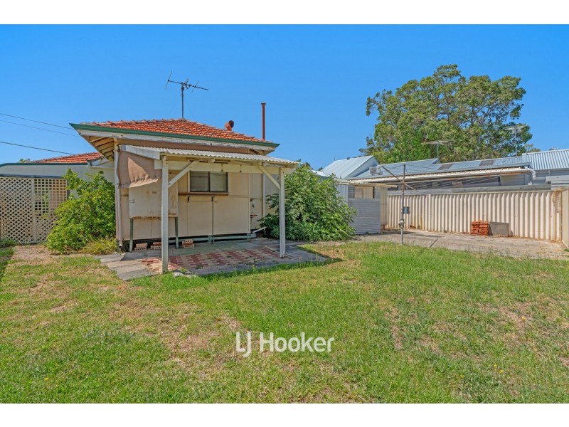 1 Bushell Street, Carey Park WA 6230