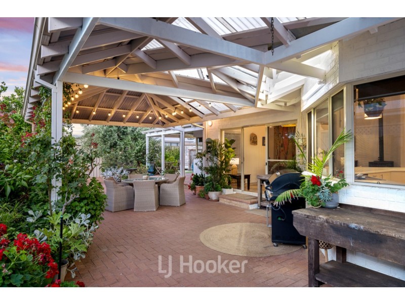 21 Thomas Street, West Busselton WA 6280