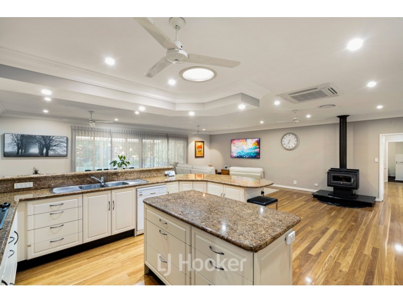 524 Yalyalup Road, Hithergreen WA 6280