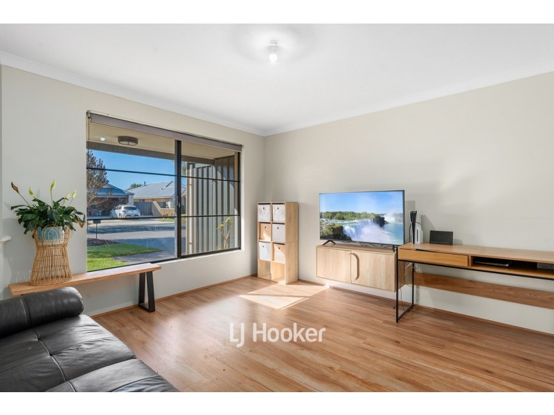 18 Savory Crescent, Yalyalup WA 6280