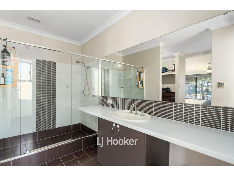 18 Savory Crescent, Yalyalup WA 6280