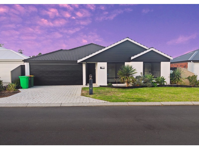 61 Beraking Loop, Dalyellup WA 6230
