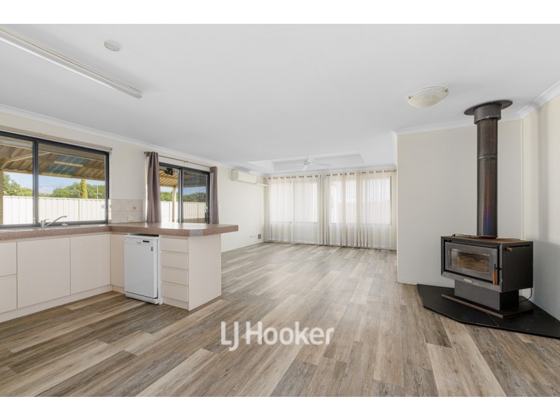 1 Protea Pass, Glen Iris WA 6230