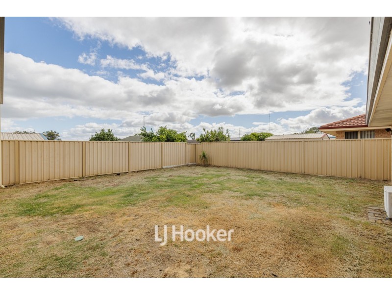 1 Protea Pass, Glen Iris WA 6230