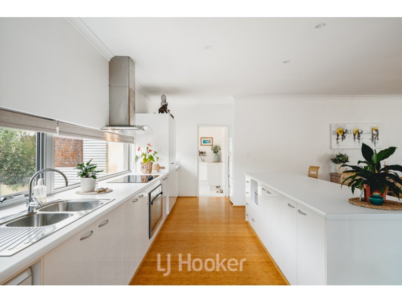 9 Bel-Air Turn, Dunsborough WA 6281