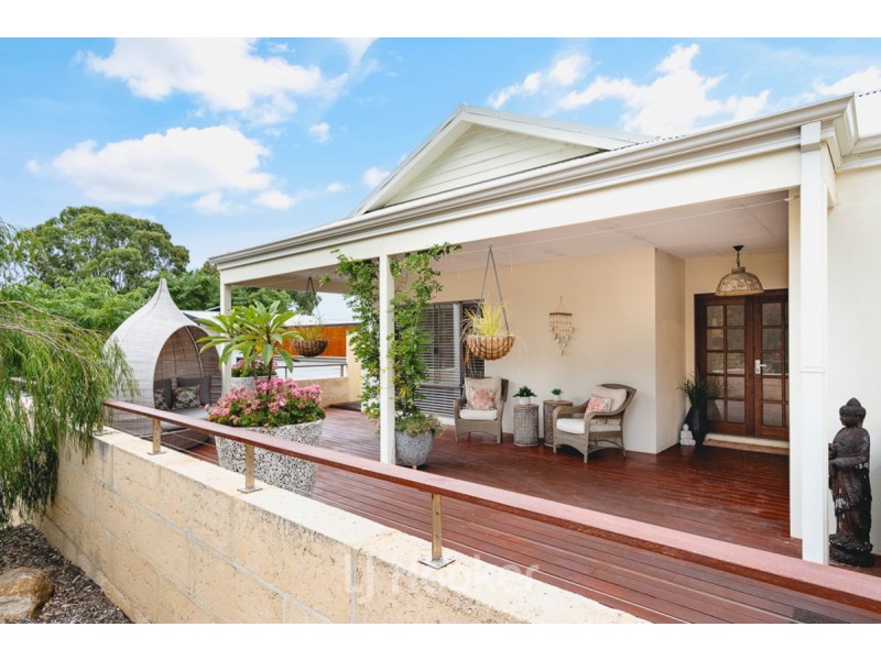 9 Bel-Air Turn, Dunsborough WA 6281