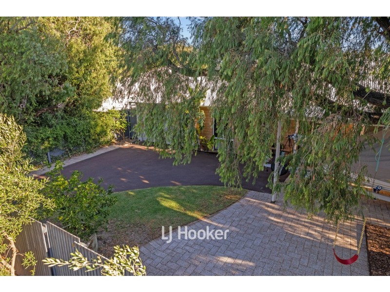 26 Marshall Street, Quindalup WA 6281