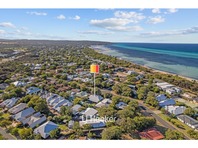 26 Marshall Street, Quindalup WA 6281