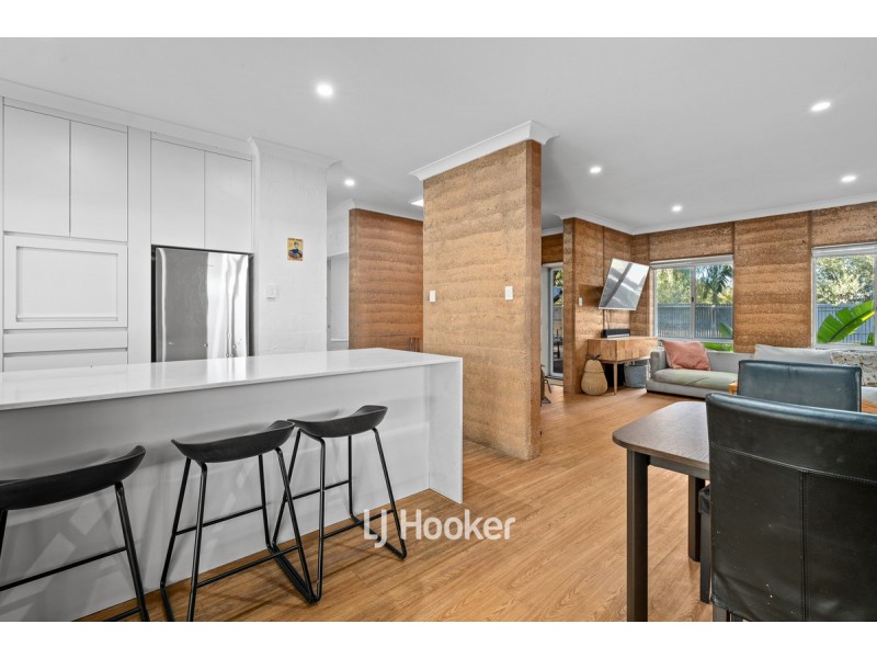 26 Marshall Street, Quindalup WA 6281