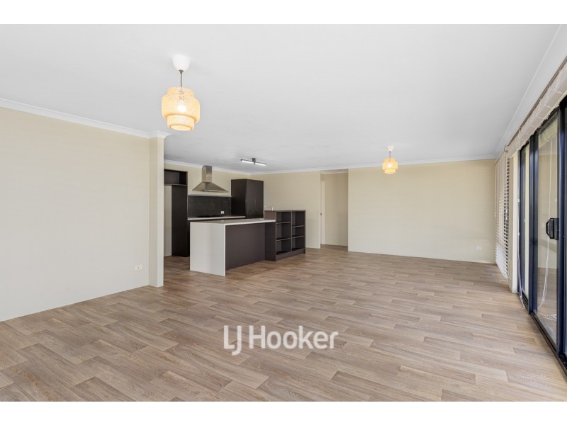 8 Casson Street, Dalyellup WA 6230