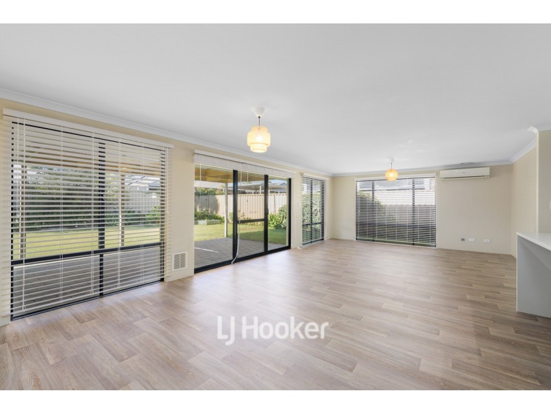 8 Casson Street, Dalyellup WA 6230