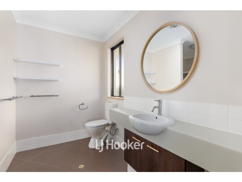 8 Casson Street, Dalyellup WA 6230