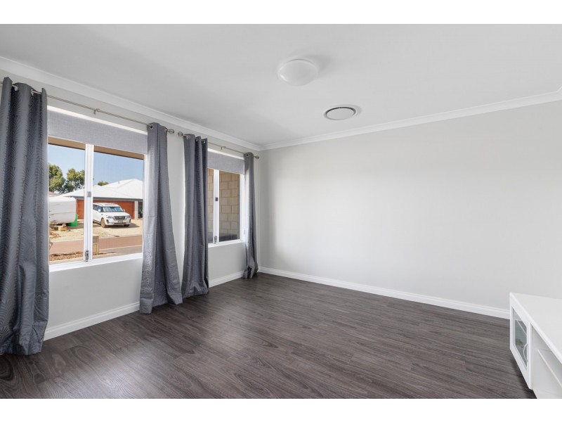 9 Westbury Way, Australind WA 6233