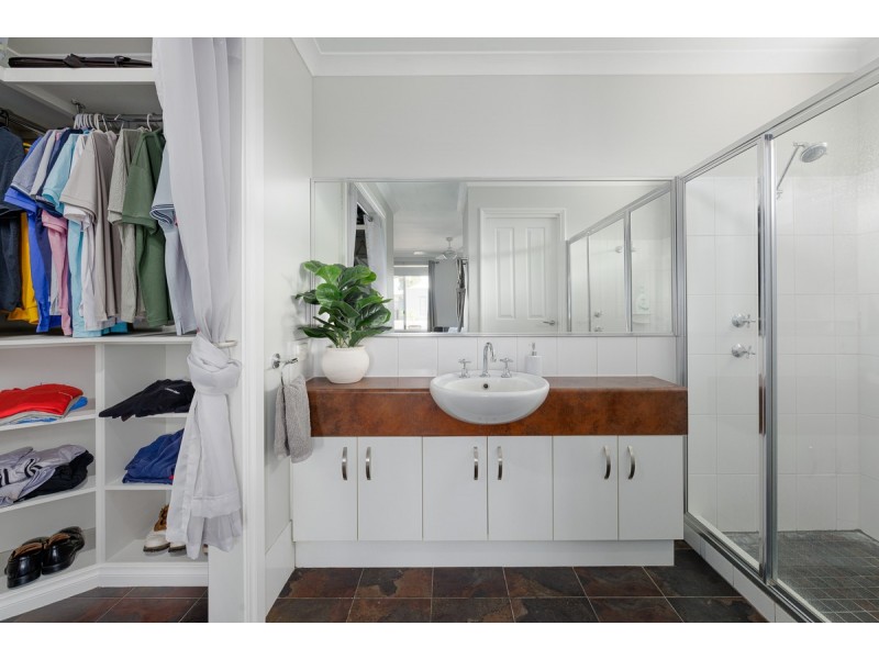 9 Westbury Way, Australind WA 6233