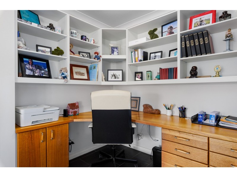 9 Westbury Way, Australind WA 6233