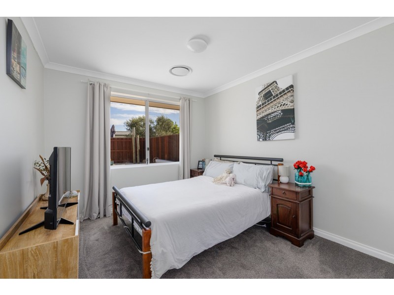 9 Westbury Way, Australind WA 6233