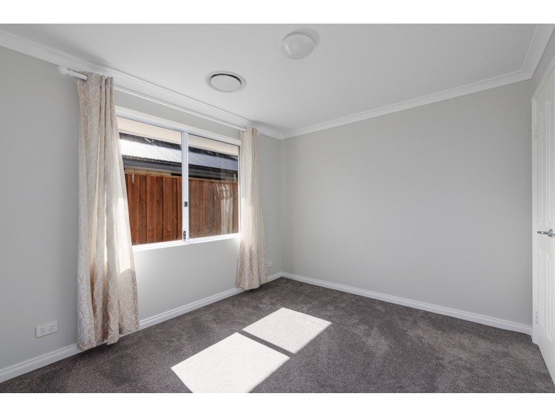 9 Westbury Way, Australind WA 6233