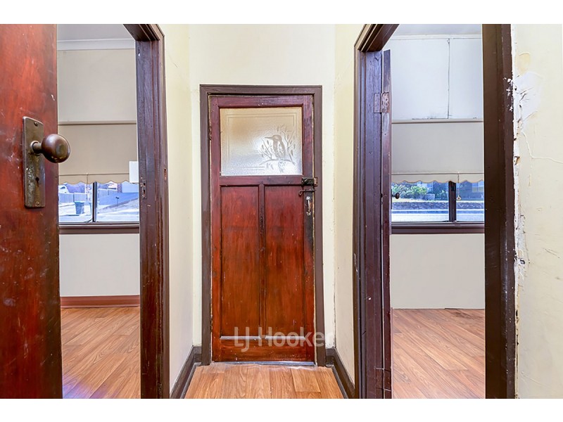 12 Saunders Street, Collie WA 6225