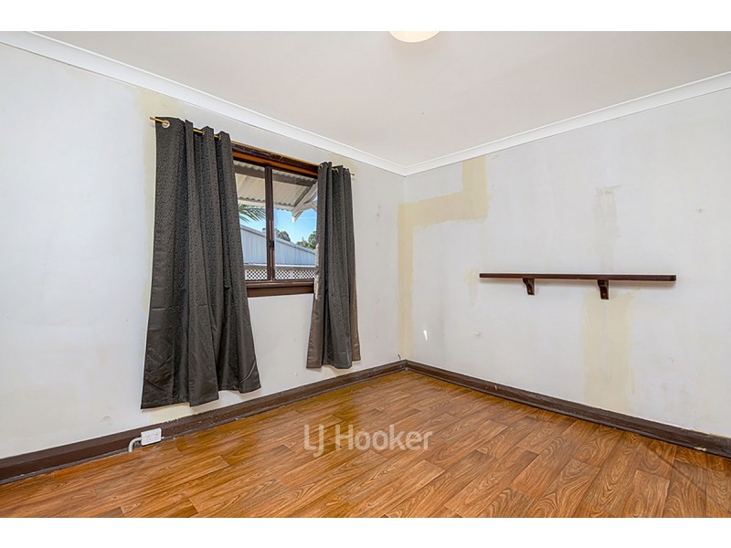 12 Saunders Street, Collie WA 6225